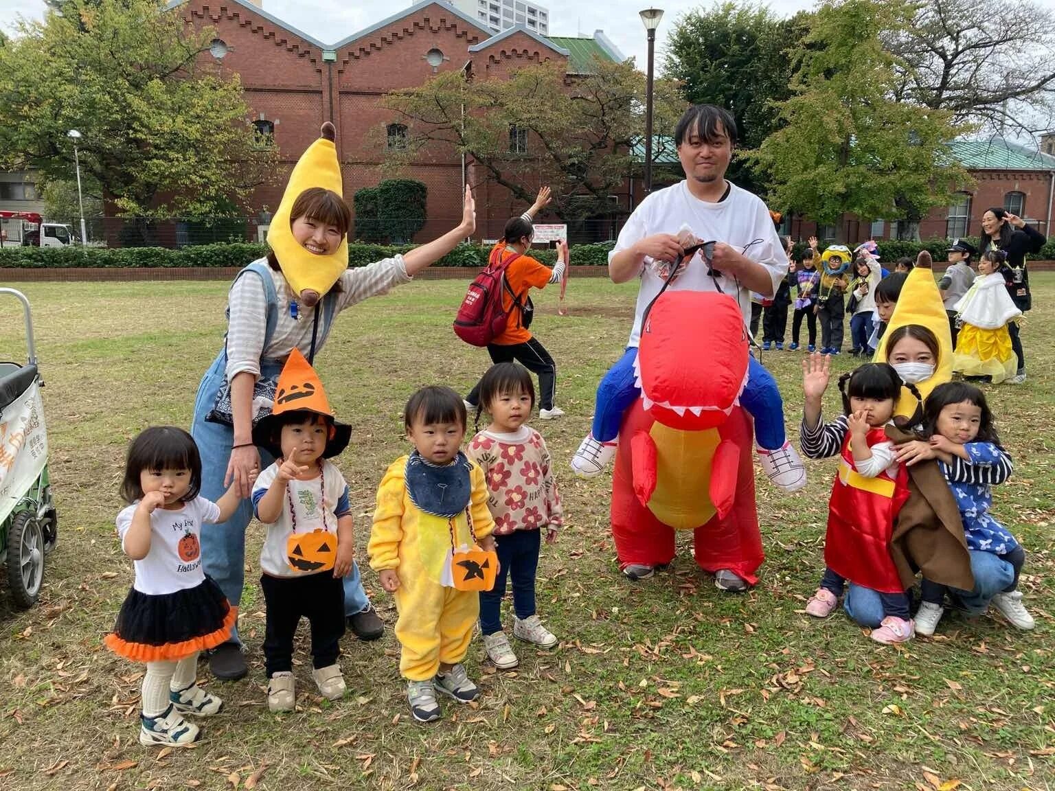 おうじ絆保育園のハロウィンイベントの様子