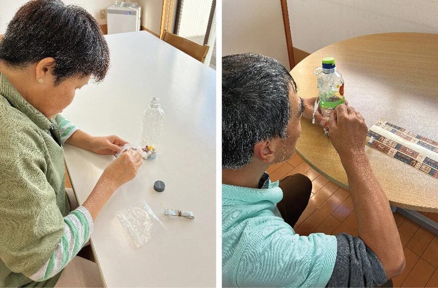 ペットボトルを使った手芸活動の様子