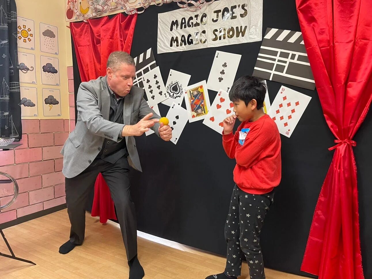 マジシャンのパフォーマンス