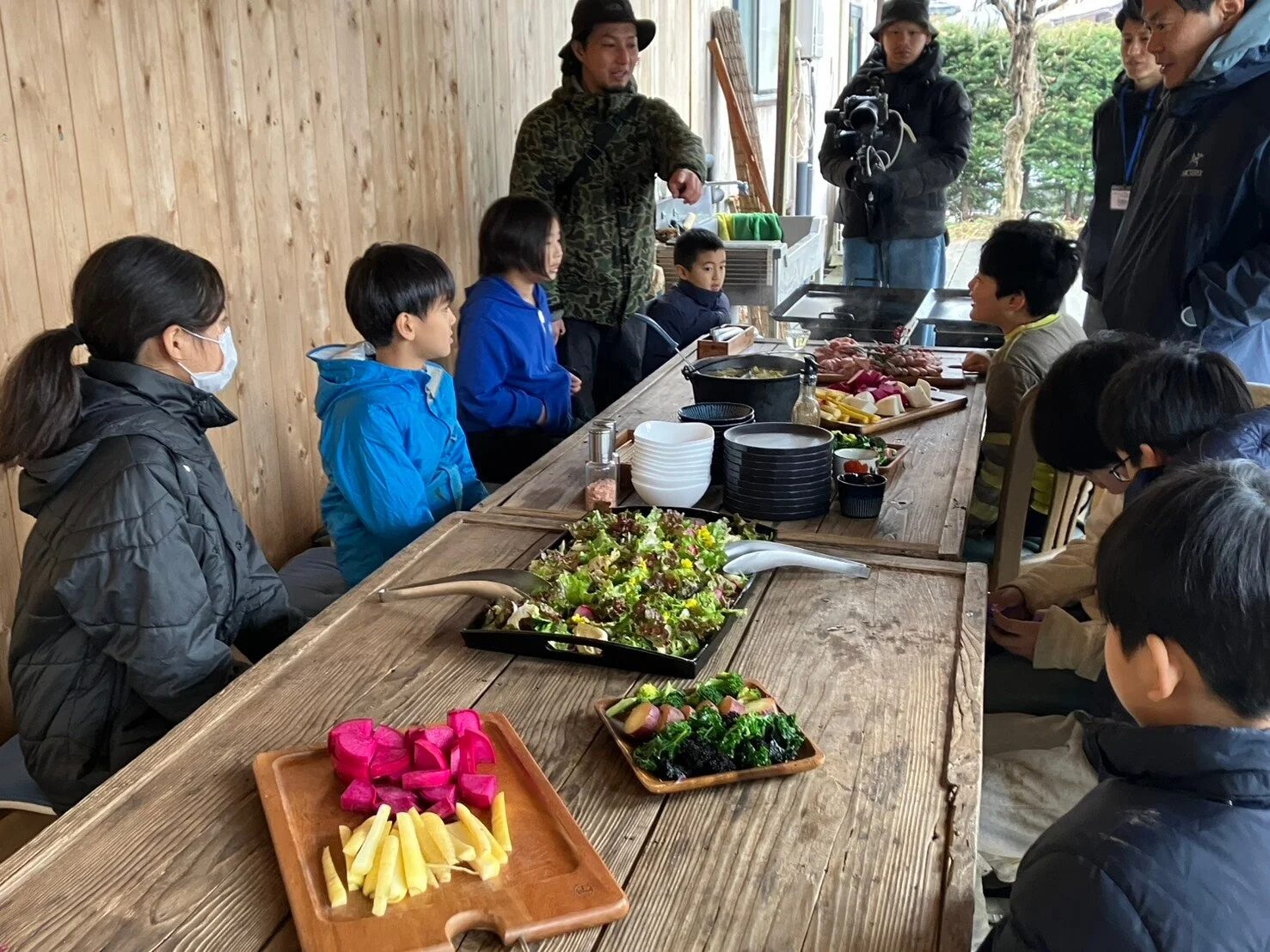 収穫野菜でのバーベキュー