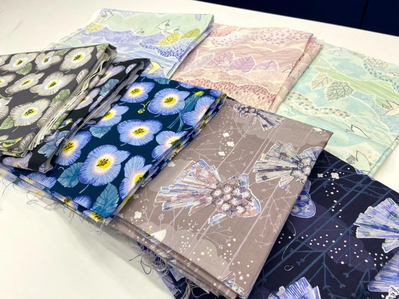 カラフルな布地