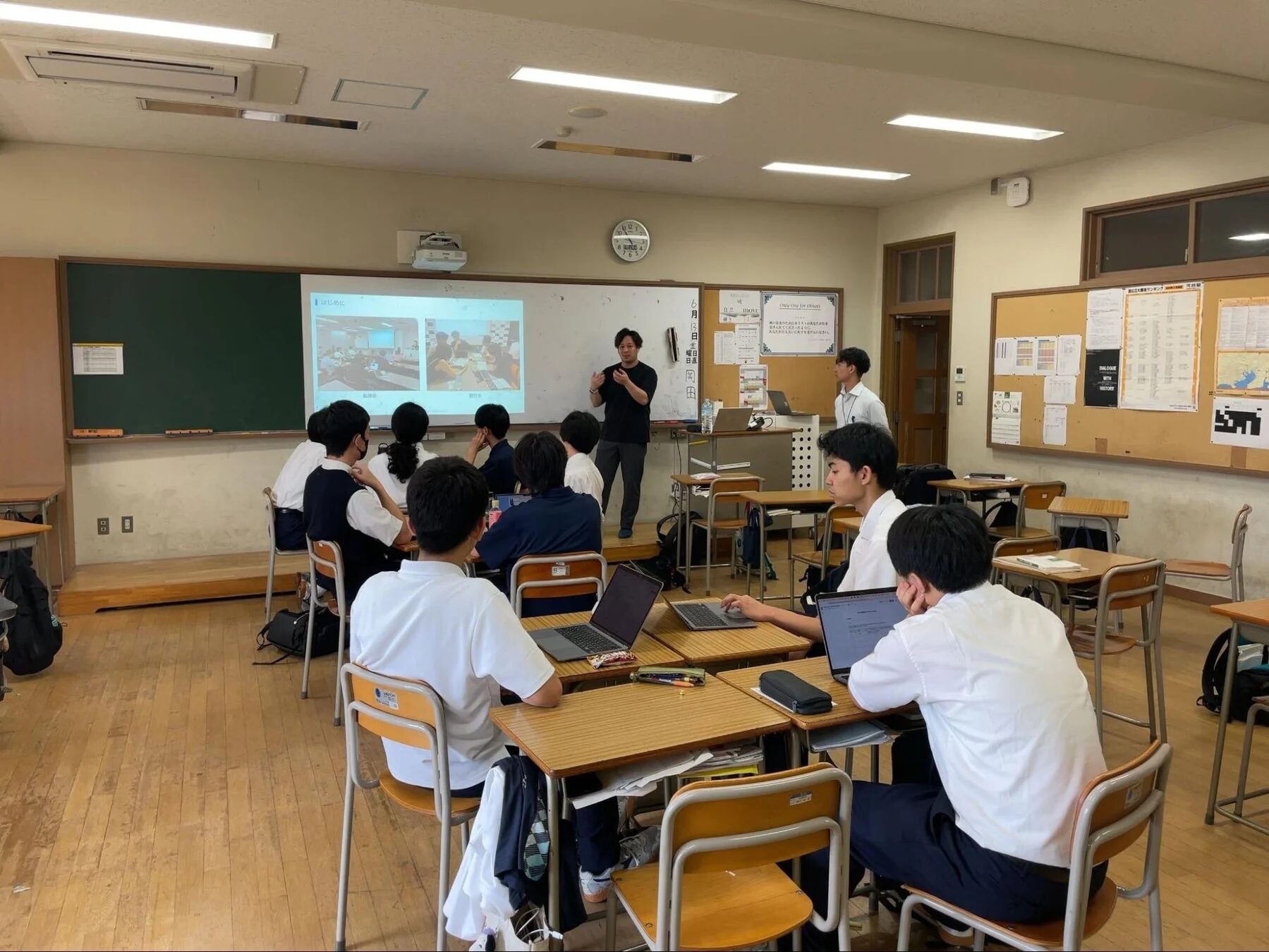 教室でのワークショップ