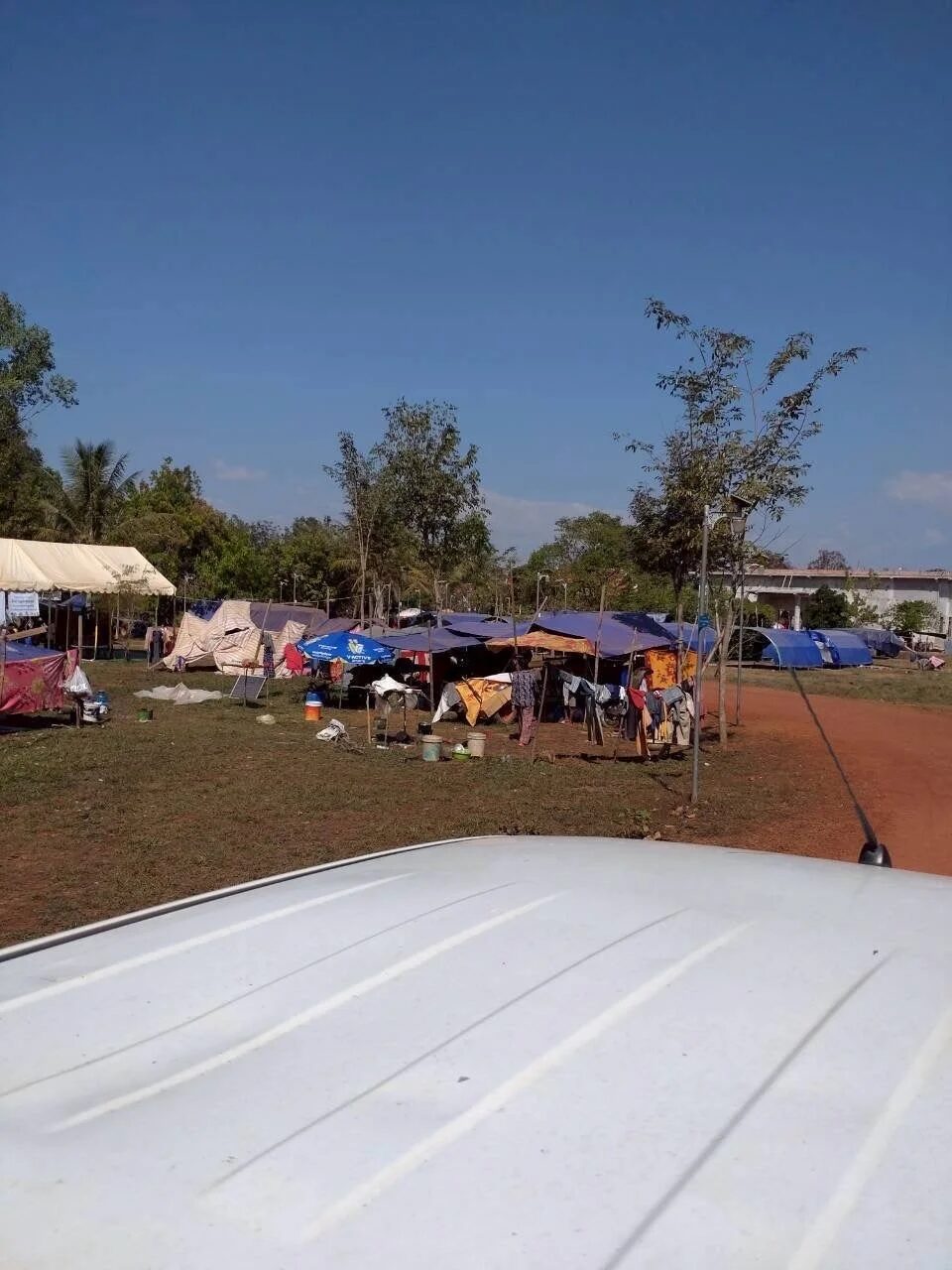 避難キャンプの様子